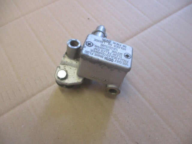 Maitre cylindre de frein avant pour Suzuki 125 DR - SF44A
