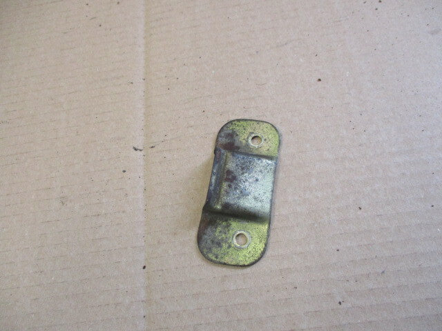 Plaquette fixation réservoir pour Suzuki 125 DR - SF44A