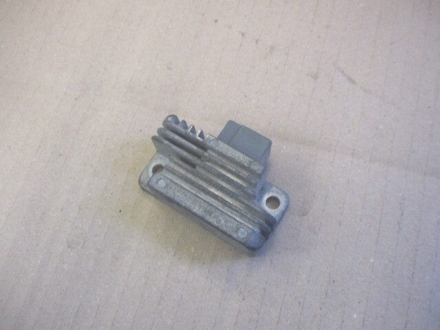 Régulateur pour Yamaha 50 DTR - 3HL