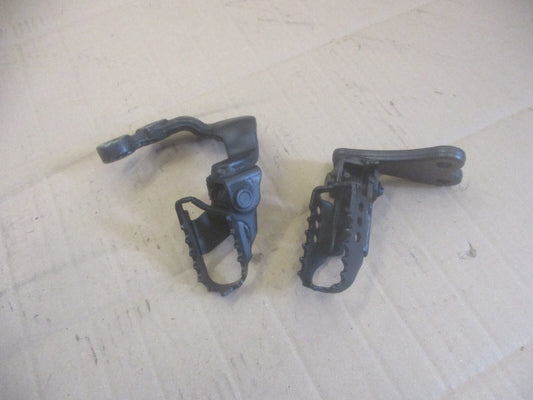 Cales pieds avant pour Yamaha 600 TTR - DJ01 - 1999