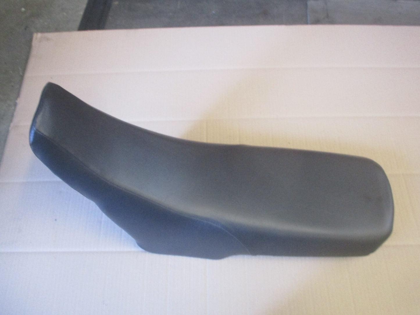 Selle refaite à neuf pour Suzuki 125 TSR - SF15A