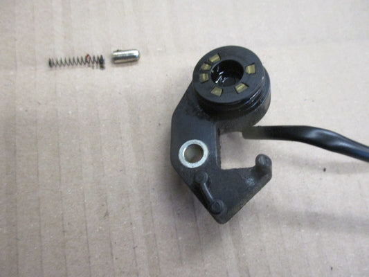 Contacteur de point mort + pion pour Honda 125 CBR - JC34