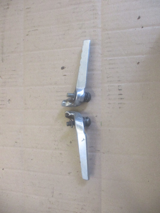 Cales pieds arrière pour Yamaha 600 TTR - DJ01 - 1999