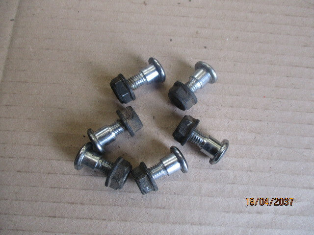 Boulons de fixation disque de frein avant pour Honda 750 XLV - RD01