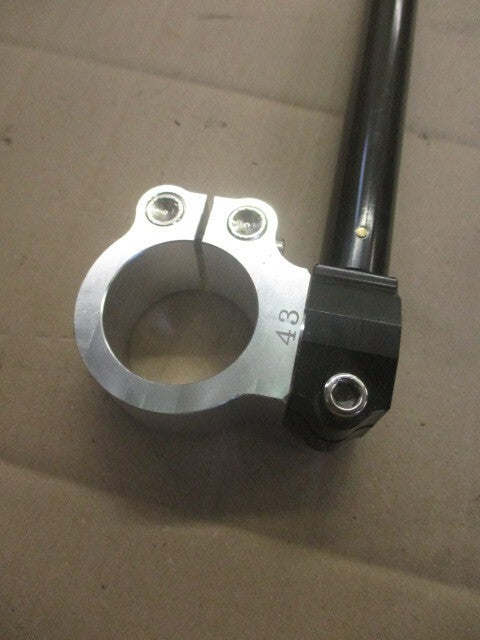 Demis guidons bracelets réglables NEUFS diamètre 43mm Honda 600 CBR ou autres
