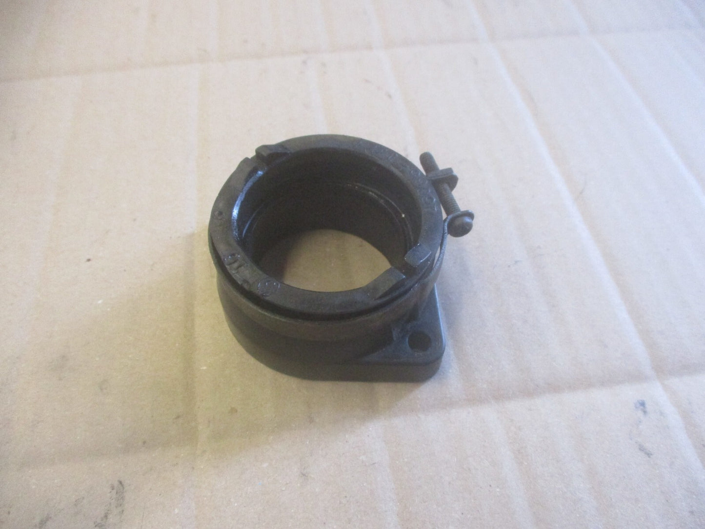 Pipe d'admission pour Kawasaki 600 KLR à demarreur électrique - KL600B