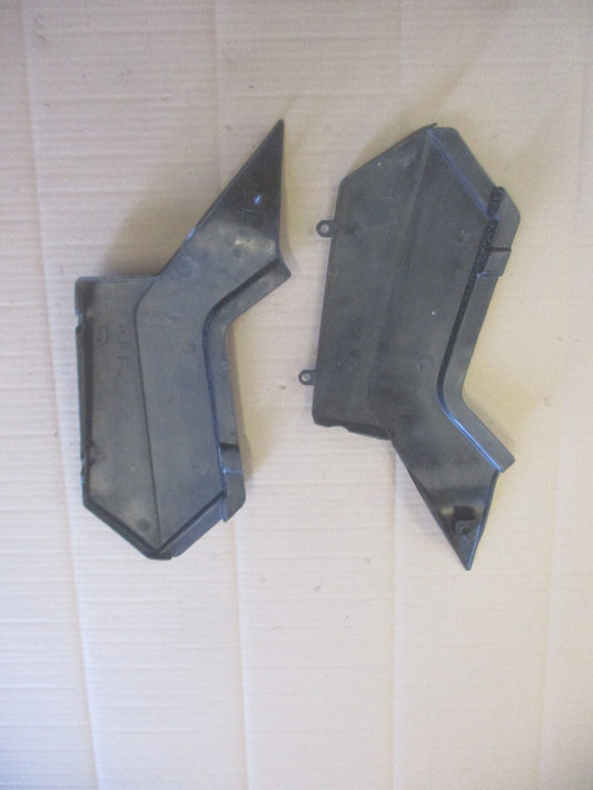 Caches latéraux pour Yamaha 125 TW - DE01 - DE054