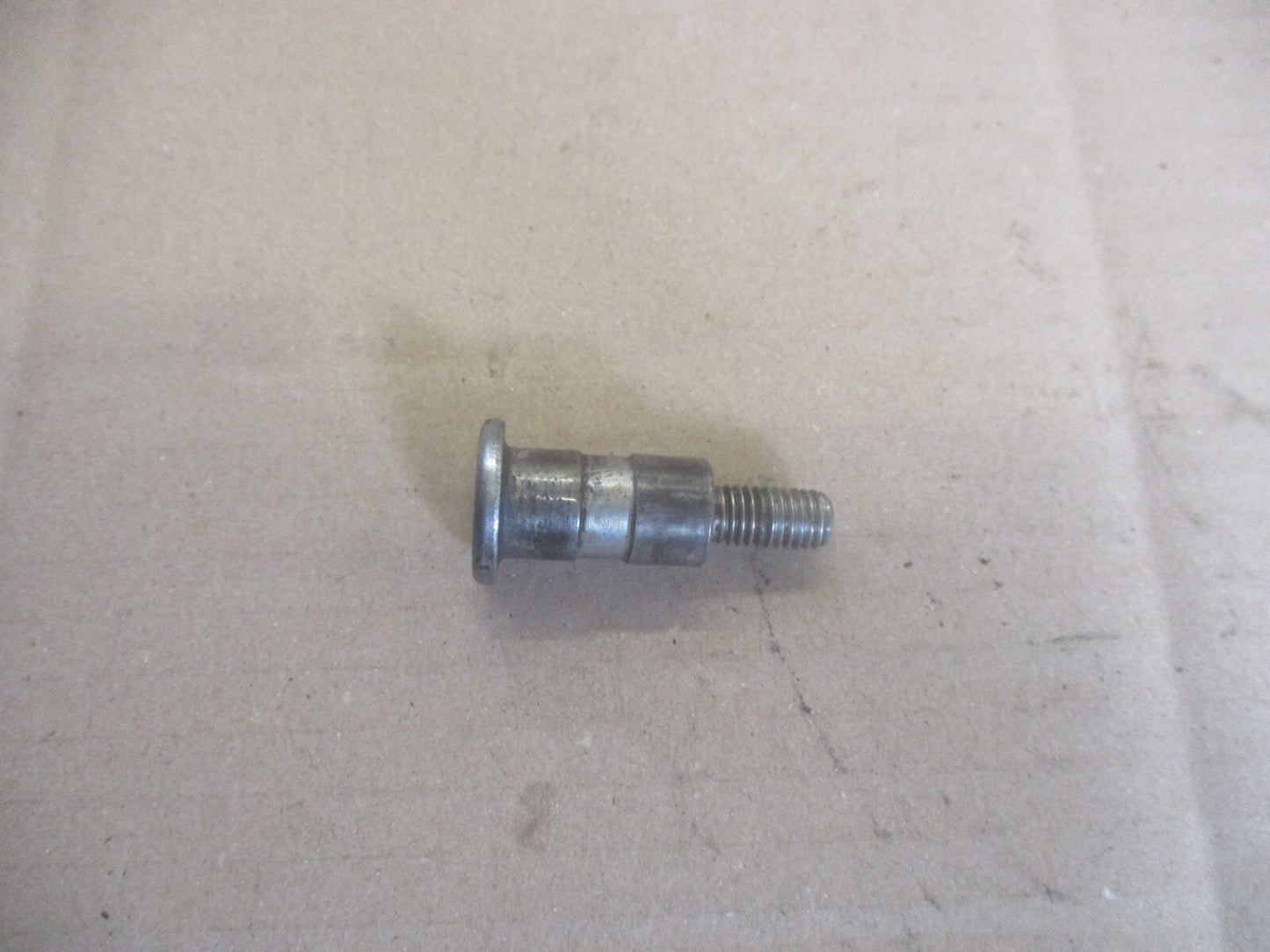 Axe de pédale de frein arrière pour Honda 125 Rebel - JC24A - JC26A