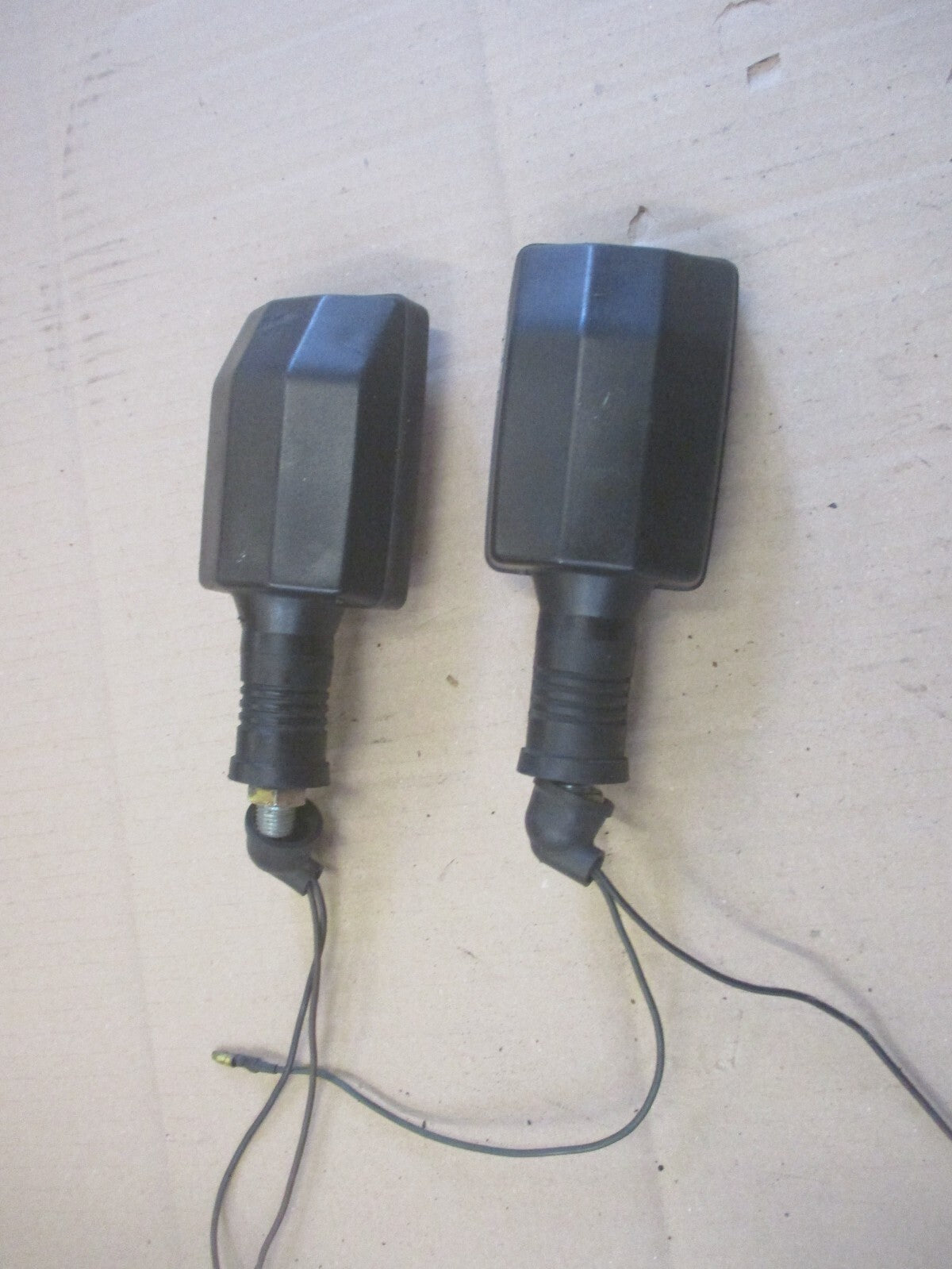 Clignotants avant pour Yamaha 600 XT Ténéré - 34L 43F 55W 1VJ