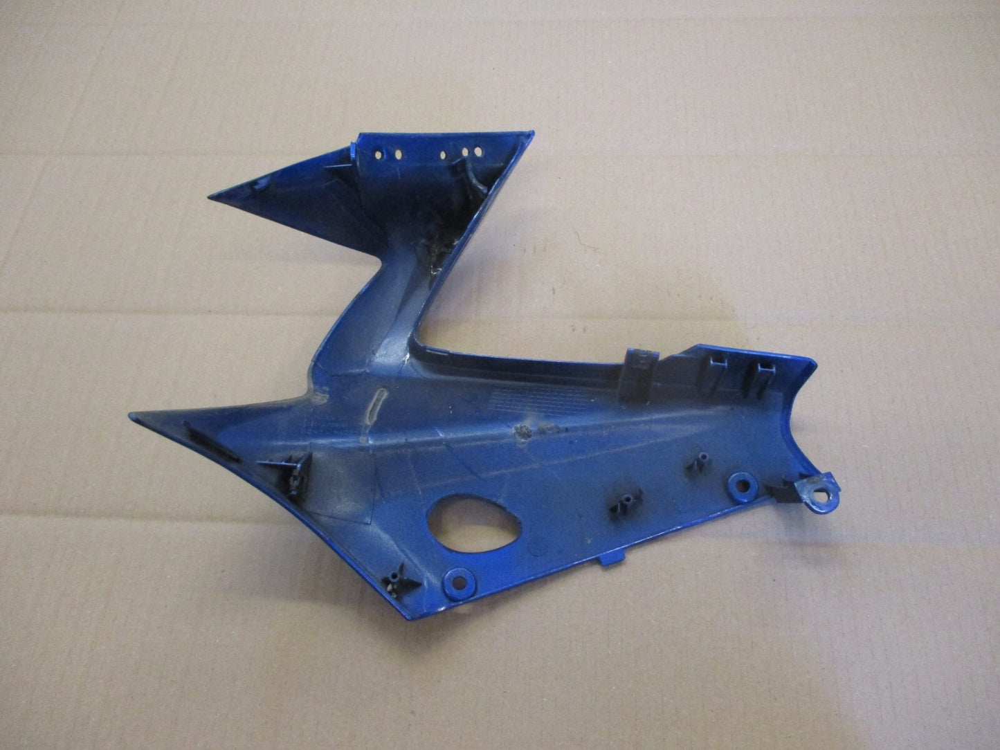 Demie tête de fourche droite pour Honda 125 CBR - JC34