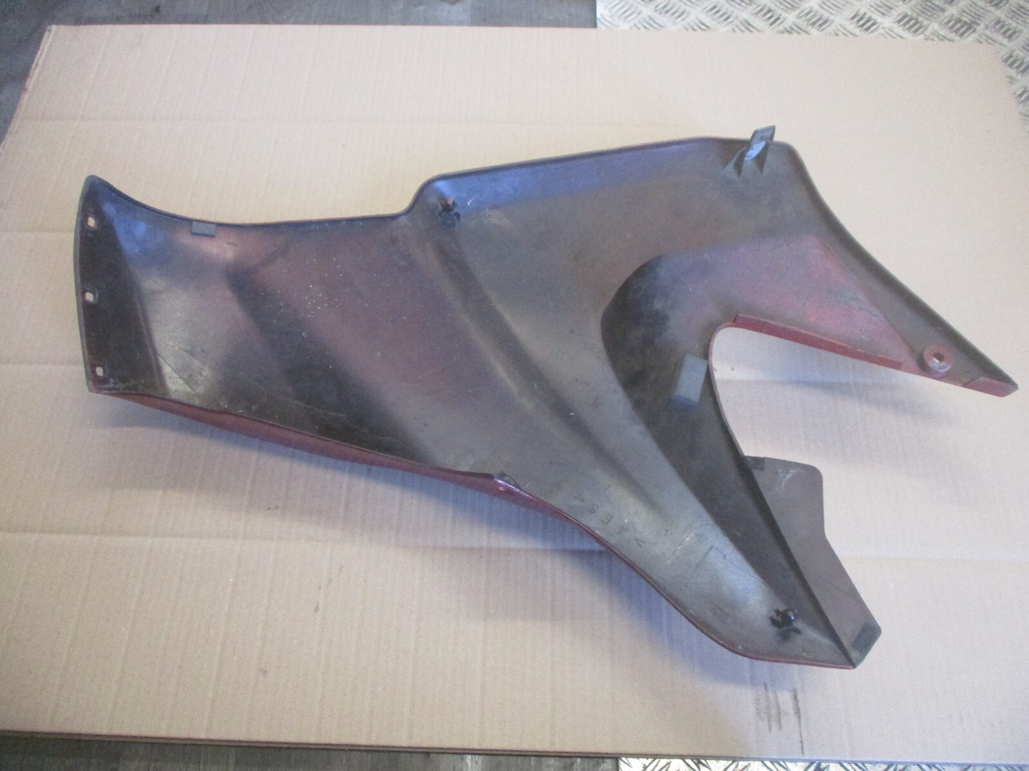 Flanc de carénage gauche pour Yamaha 125 TDR - 4FU / 5AE