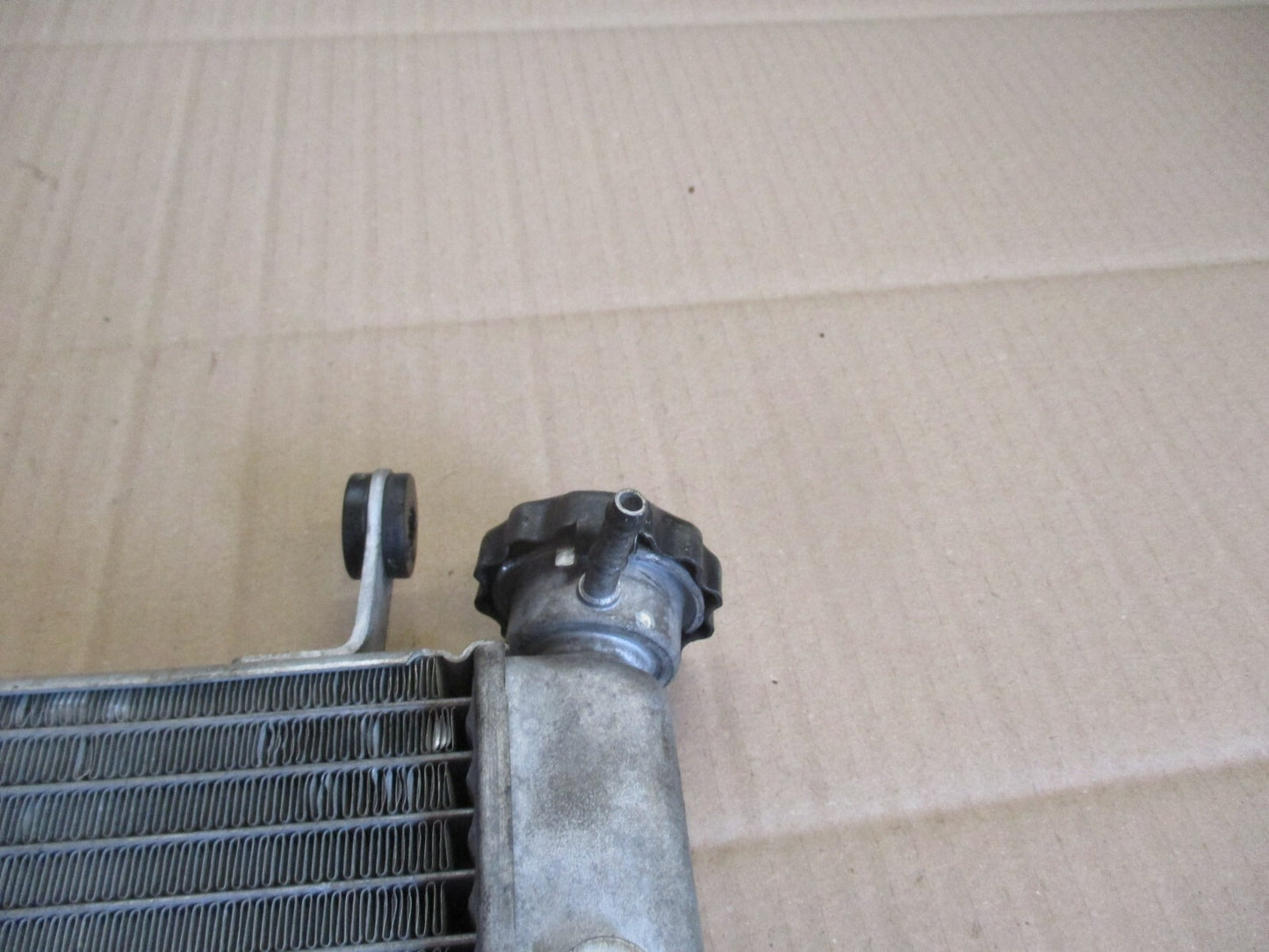 Radiateur d'eau pour Honda 125 CBR - JC50 - 2011 / 2018