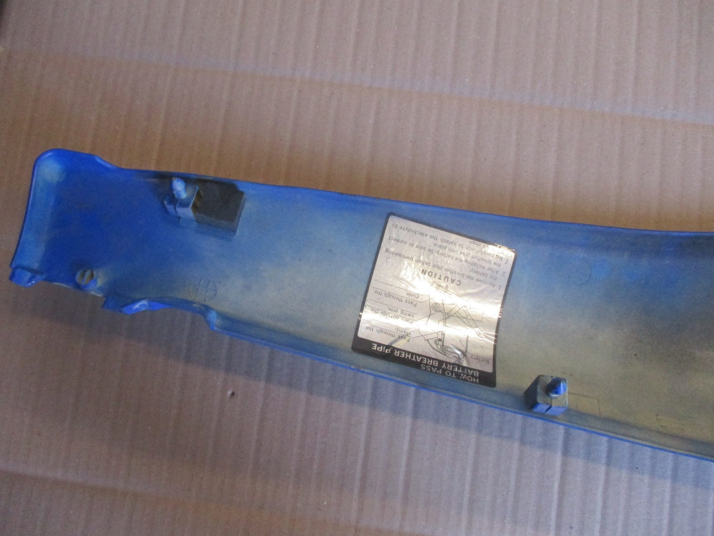 Cache latéral droit pour Yamaha 125 TZR - 2RL