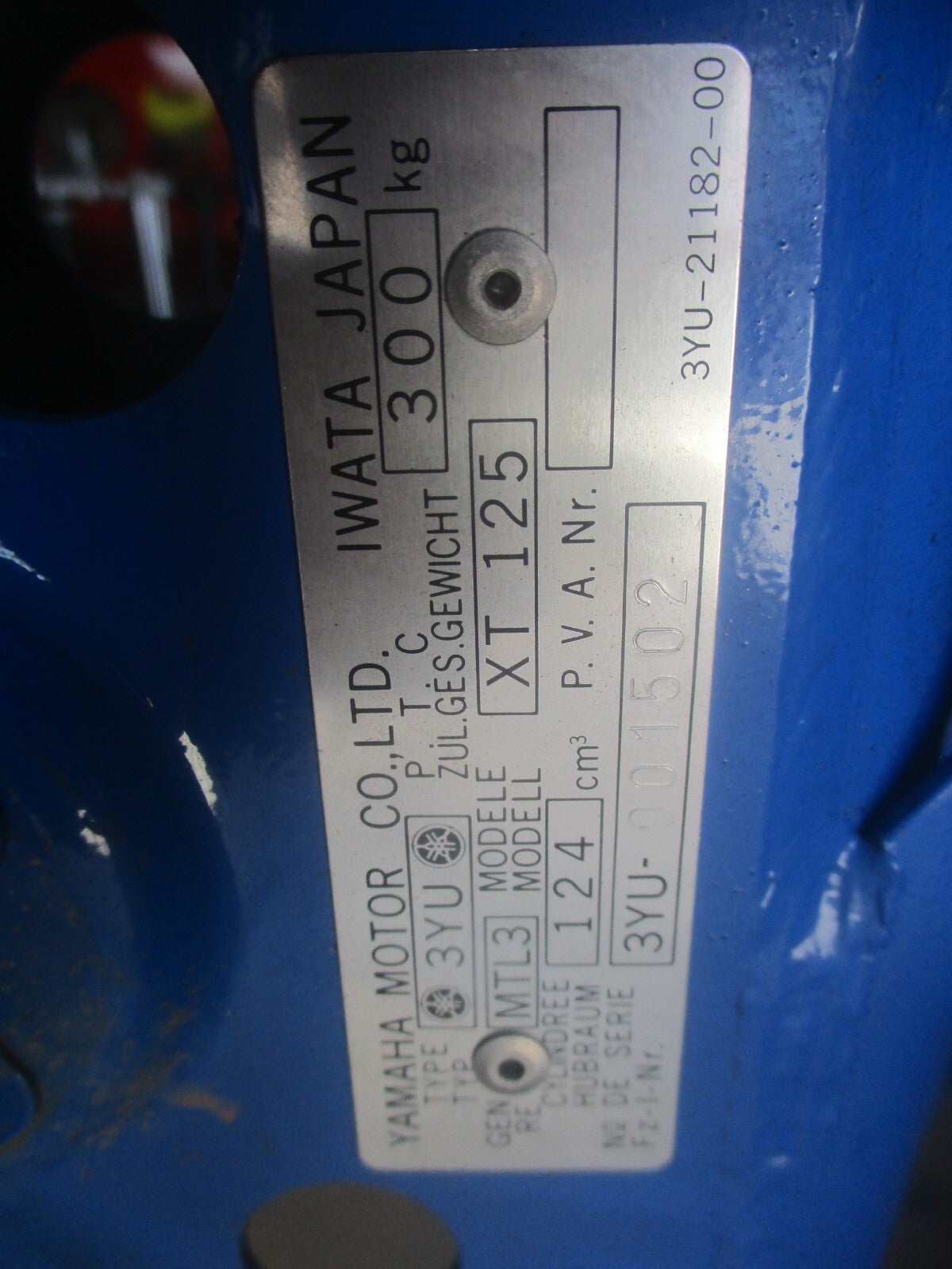 Cadre + carte grise Yamaha 125 XT - 3YU
