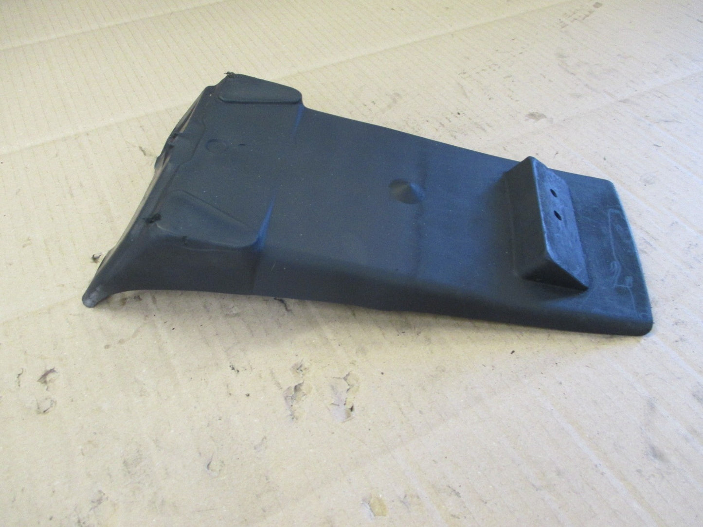 Bavette arrière pour Honda 125 Rebel - JC24A - JC26A