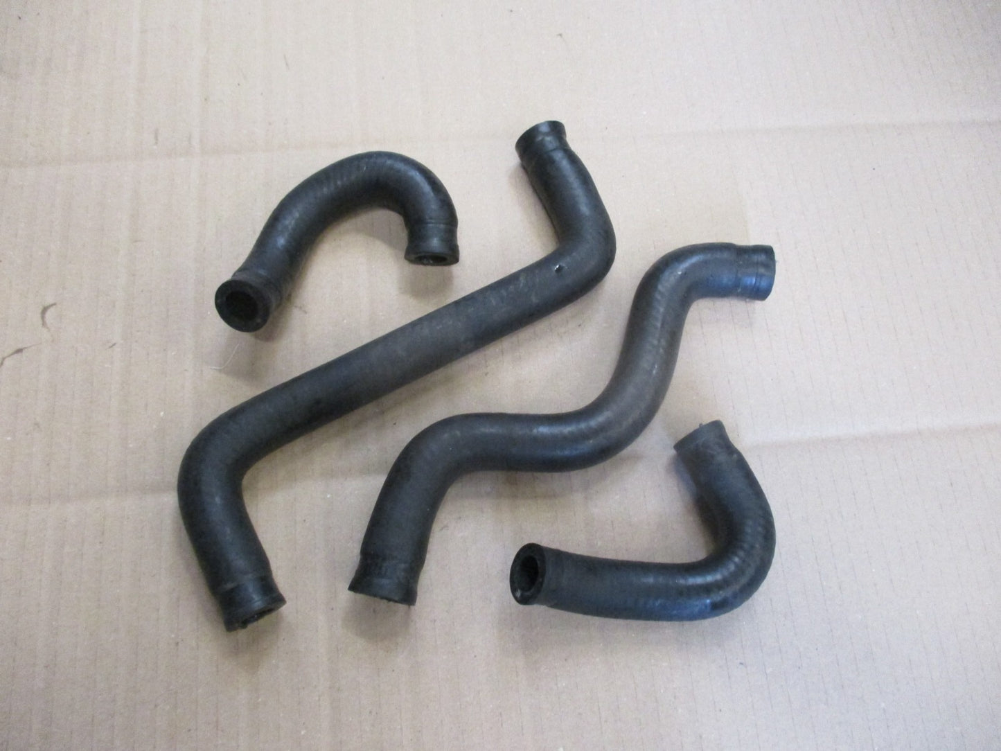 Tuyauteries d'eau pour Honda 125 CBR - JC50 - 2011 / 2018