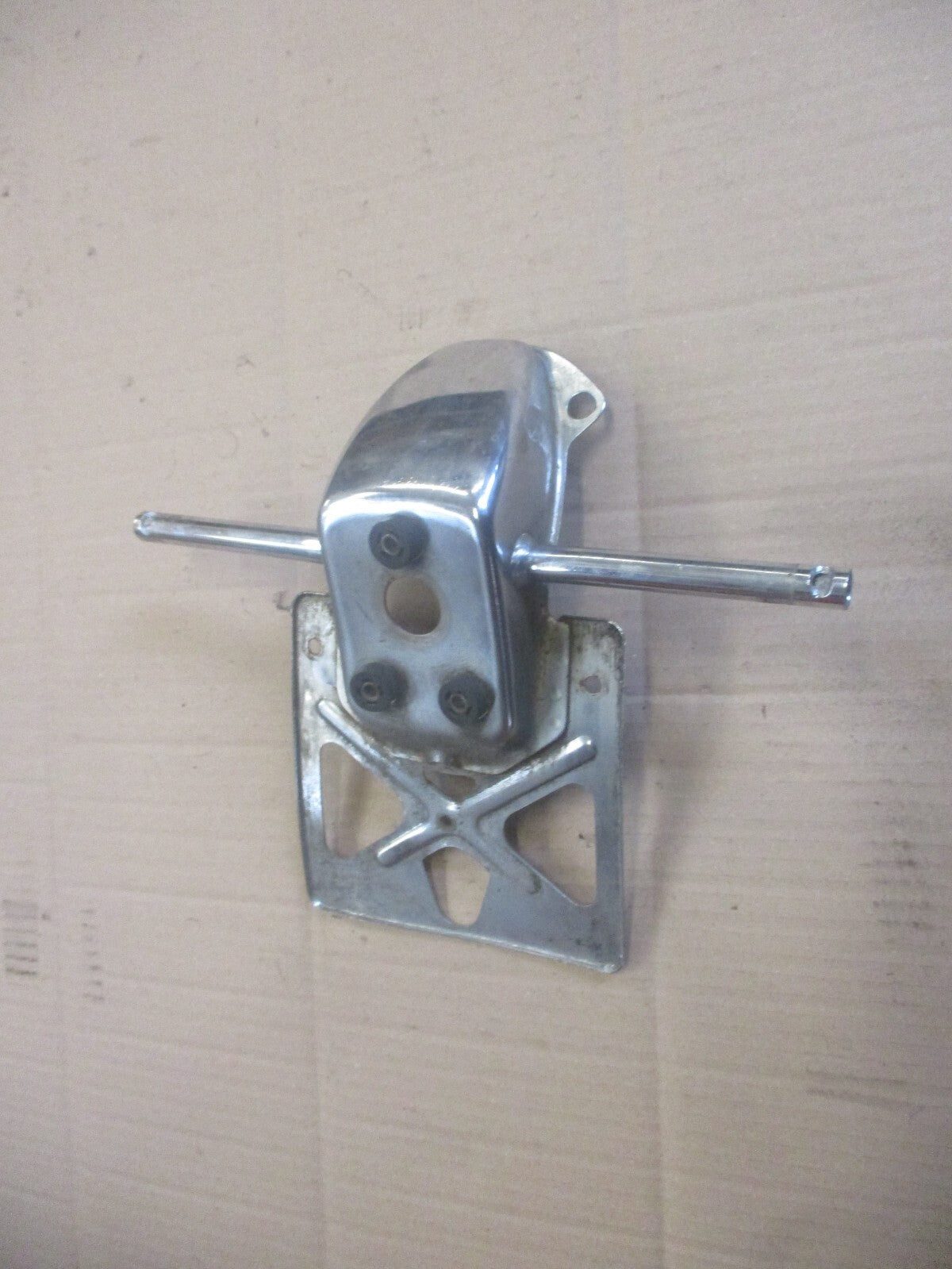 Support de feu arrière + plaque immatriculation pour Honda 125 CM - JC05