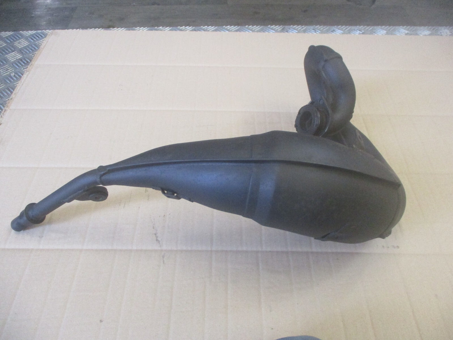 Pot d'échappement sans pare chaleur pour Yamaha 125 TDR - 3XD