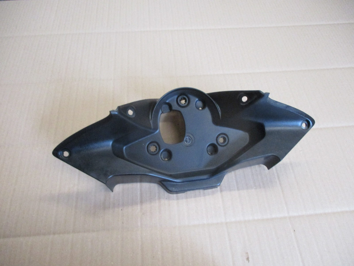 Entourage de compteur pour Honda 125 CBR - JC50 - 2011 / 2018