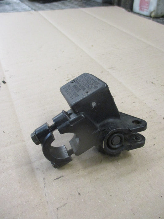 Maitre cylindre de frein avant pour Kawasaki 125 KMX - MX125B