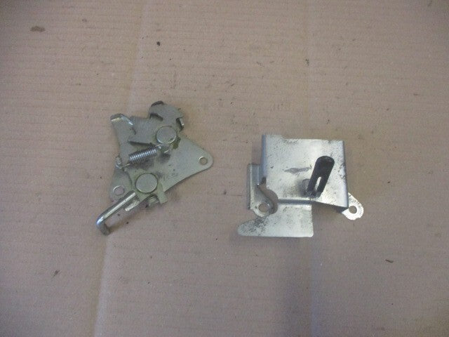 Mécanisme de fermeture de selle pour Honda 125 CBR - JC39A