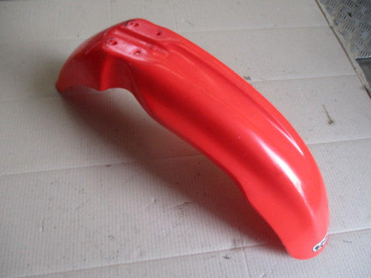 Garde boue avant UFO pour Suzuki 600 DR - 650 DR - SN41A - SP41A