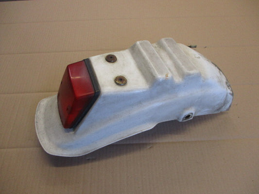 Garde boue arrière + feu pour Suzuki 600 650 DR - SN41A - SP41A