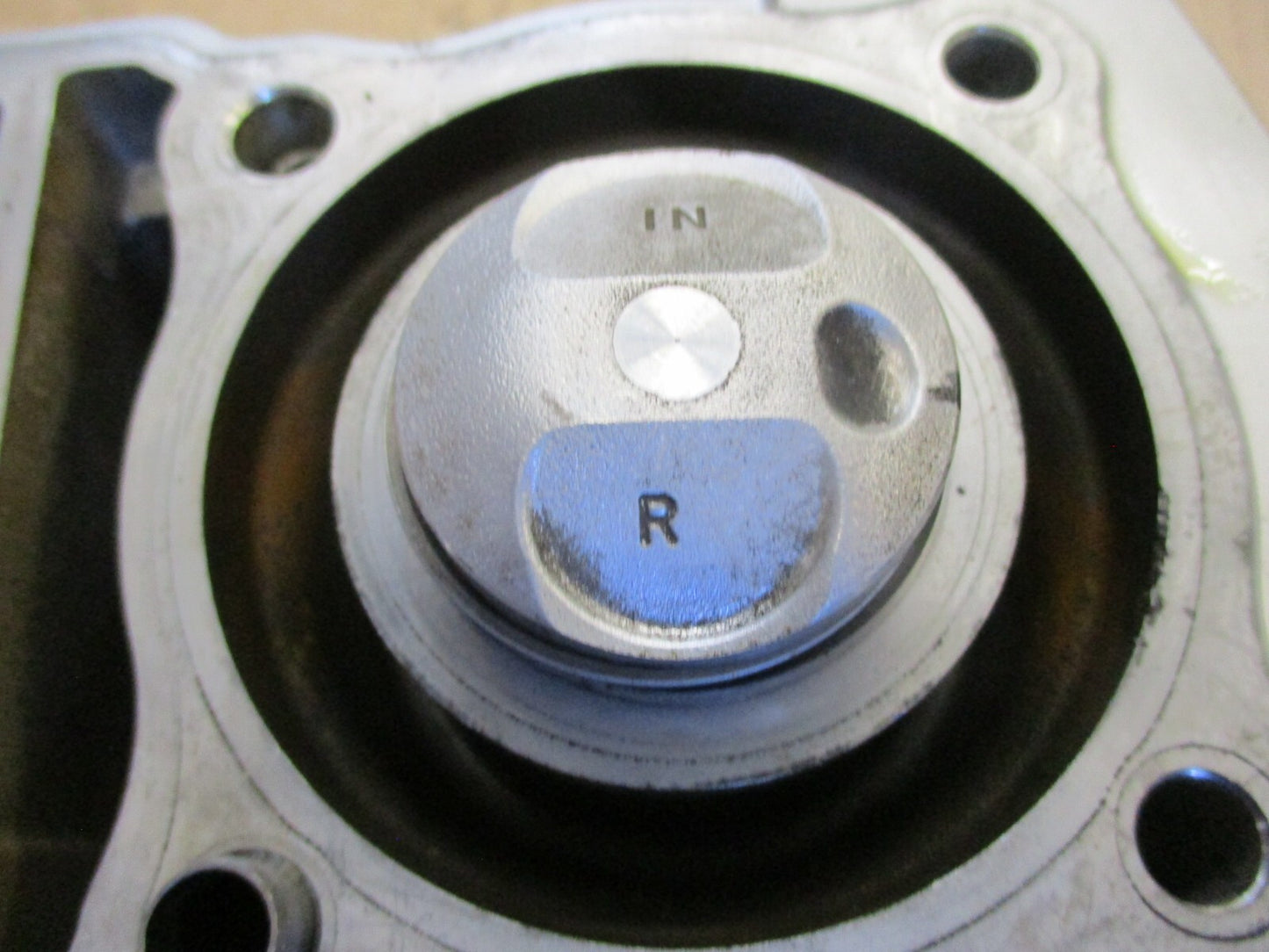 Cylindre / piston arrière (piston segments neufs) Honda 125 XLV Varadéro - JC32