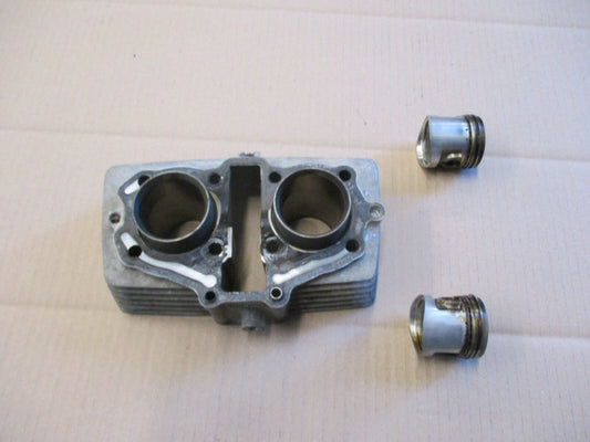 Cylindre / pistons pour Honda 125 CM - JC05