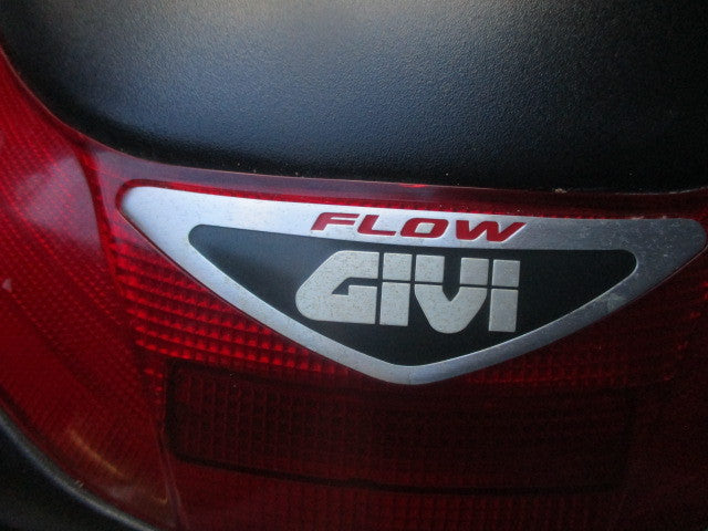 Top case + support GIVI, comme neuf, deux clés