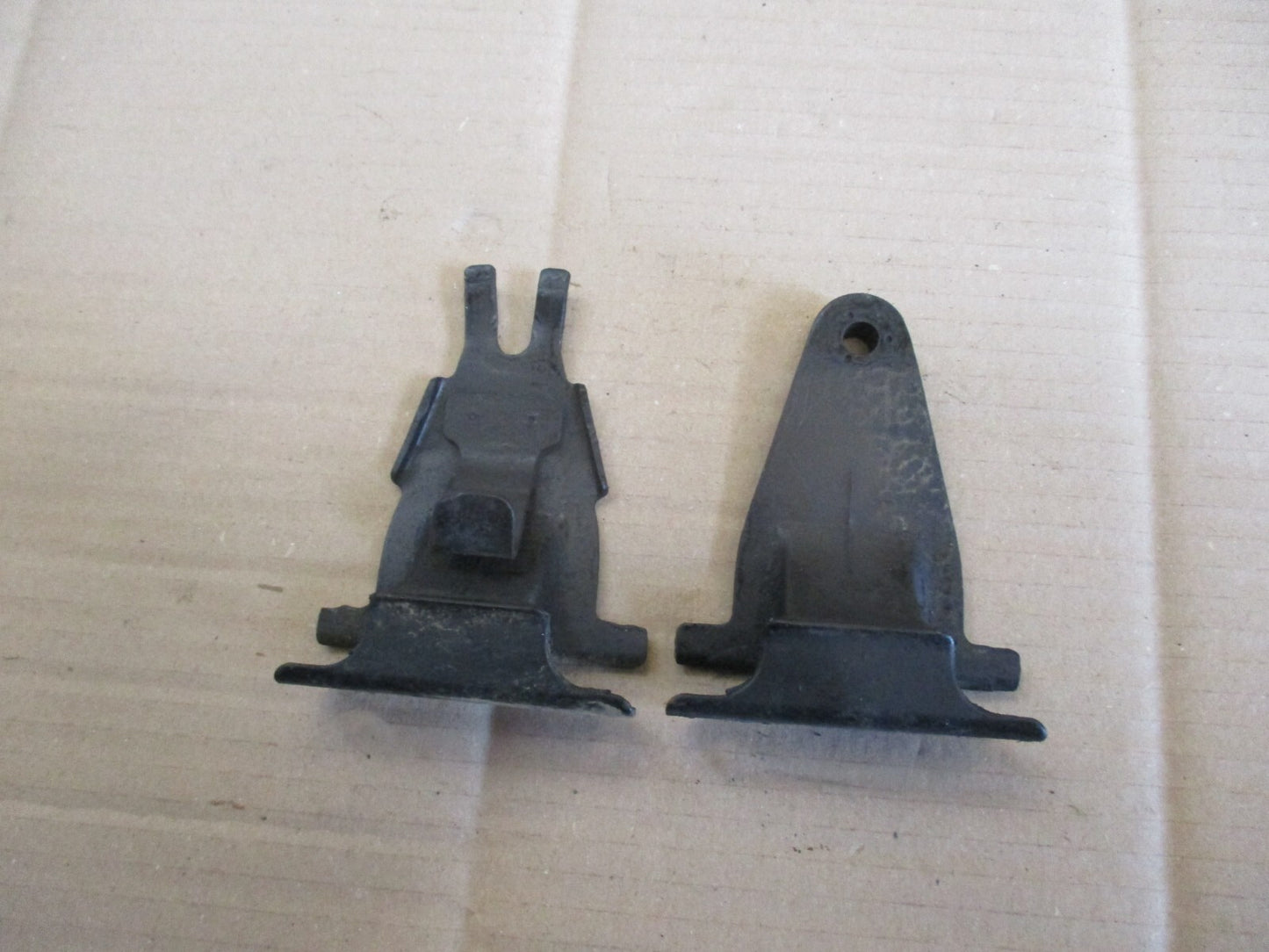 Pattes de fixation arrière de selle pour Honda 125 XLS