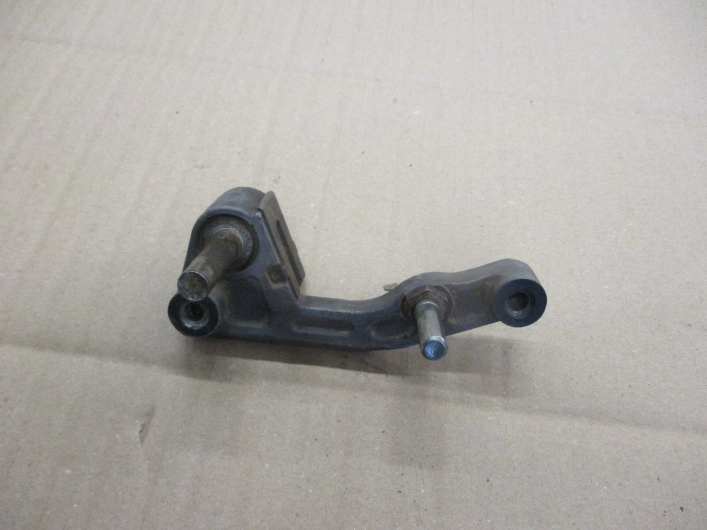 Support étrier avant pour Honda 125 MTX - MTXR - TC02