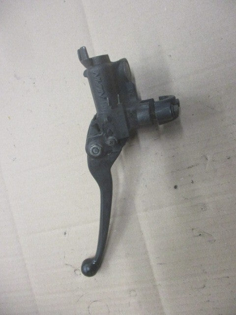 Maître cylindre de frein avant pour Honda 125 XLV Varadéro - JC32