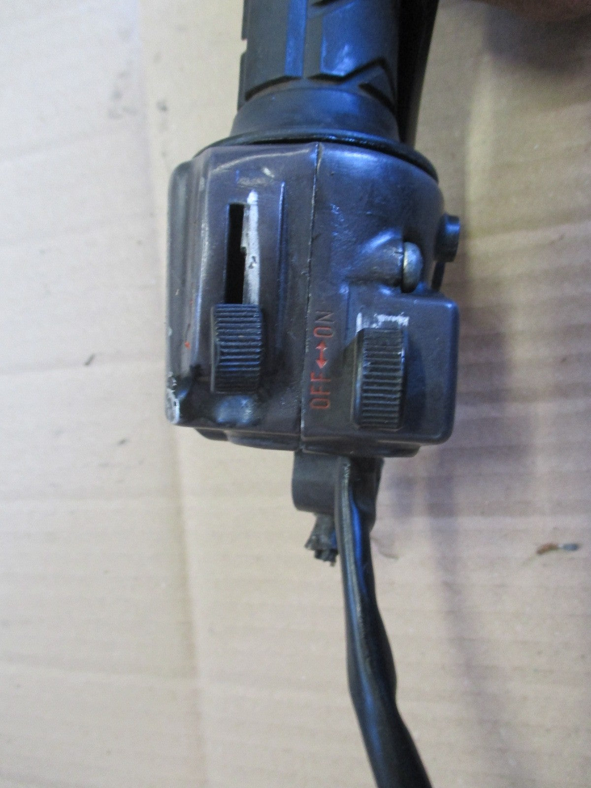 Poignée d'accélérateur cocotte droite pour Honda 125 CBT - CB125T - 125 Twin