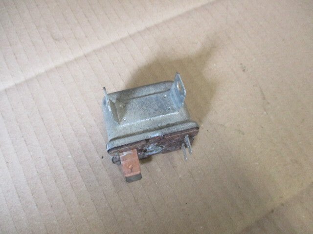 Relais de demarreur pour Aprilia 125 Tuareg