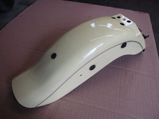 Garde boue arrière pour Suzuki 125 GZ Marauder