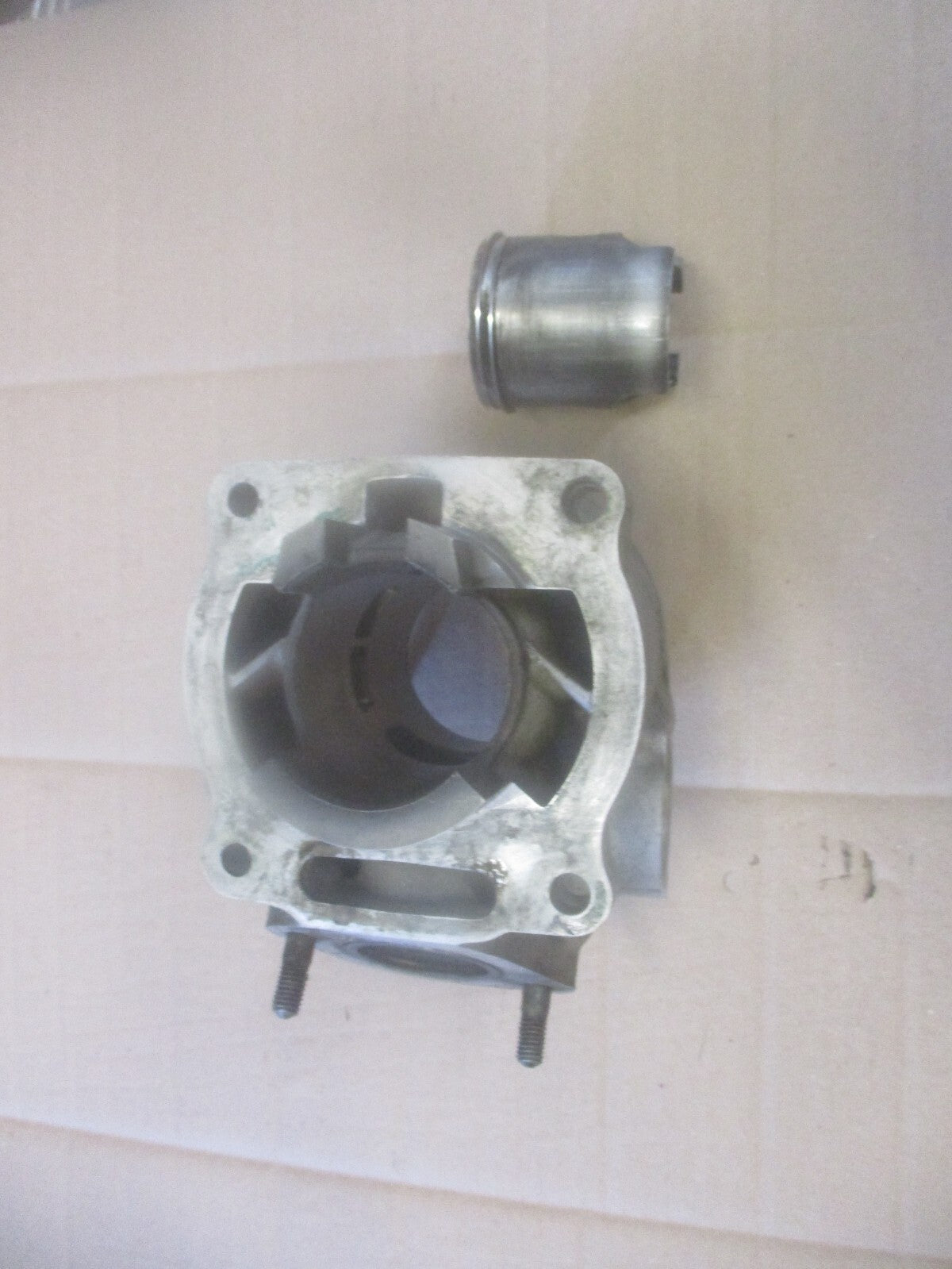 Cylindre / piston pour Yamaha 125 TDR modèle 4FU / 5AE