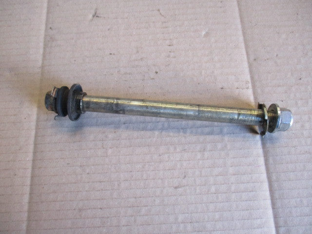 Axe de roue avant pour Yamaha 125 YBR - RE031 - RE051