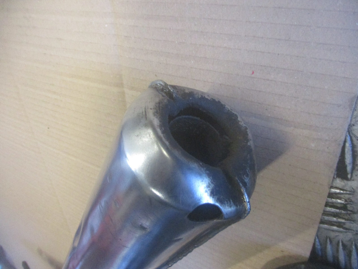 Pot d'échappement droit pour Suzuki 125 GT
