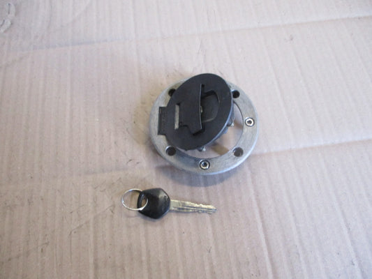 Bouchon de réservoir essence à clé pour Suzuki 650 XF Freewind