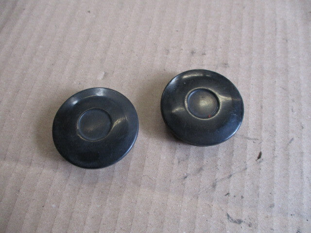 Caches plastiques d'axe de bras oscillant pour Honda 650 FX - VIGOR - RD09