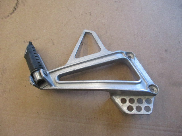 Cale pied arrière droit pour Honda 650 NX Dominator - RD02