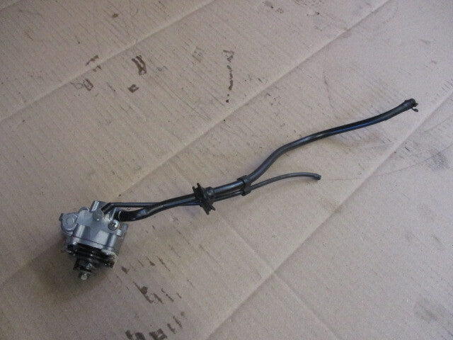 Pompe à huile + tuyauteries pour Yamaha 125 DTLC - 10V