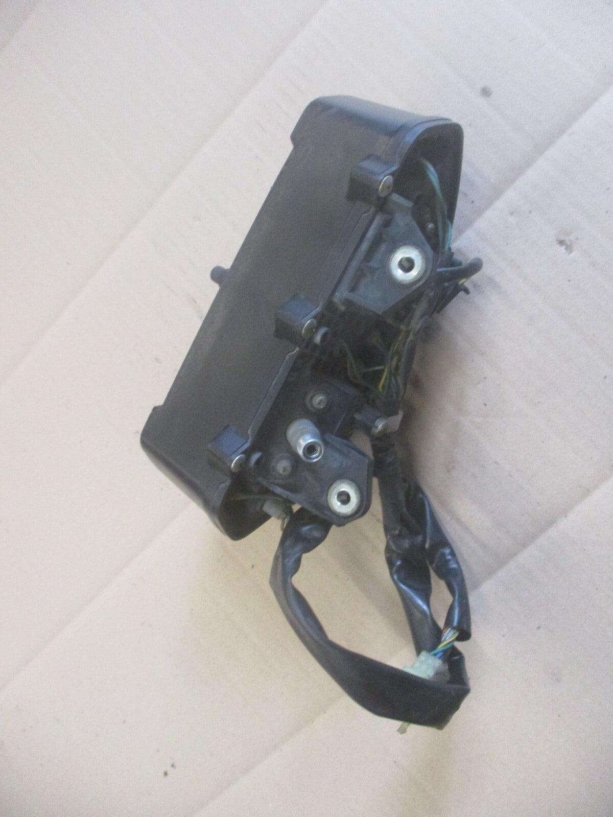 Bloc compteur compte tours 69325 kms pour Honda 650 FX - VIGOR - RD09