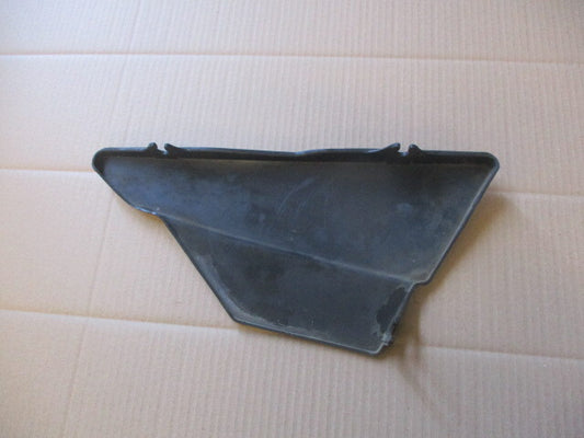 Cache latéral gauche noir pour Yamaha 125 DTMX - 2A8