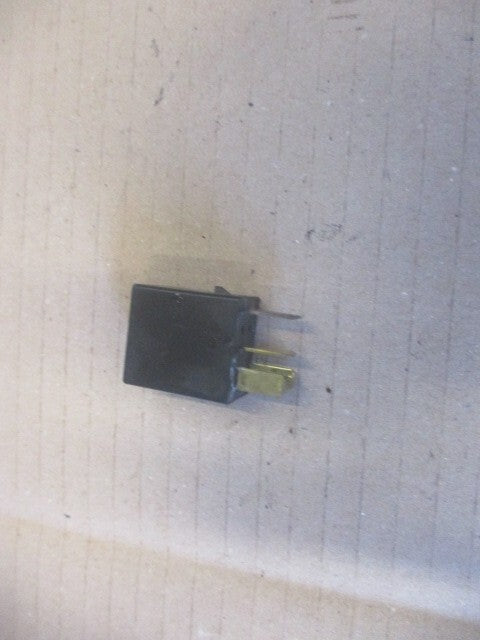 Bloc électrique G8HN-1A4T-RJ pour Honda 125 CBR - JC39A