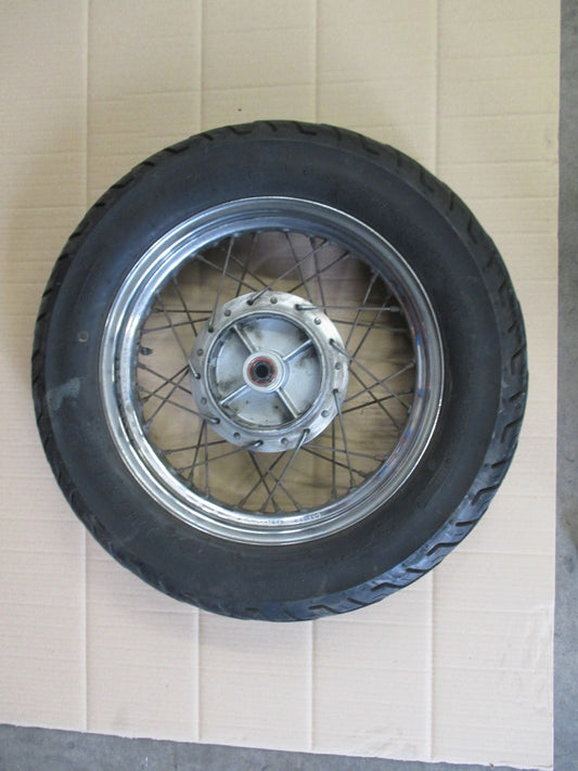 Roue arrière pour Honda 125 Rebel - JC24A - JC26A
