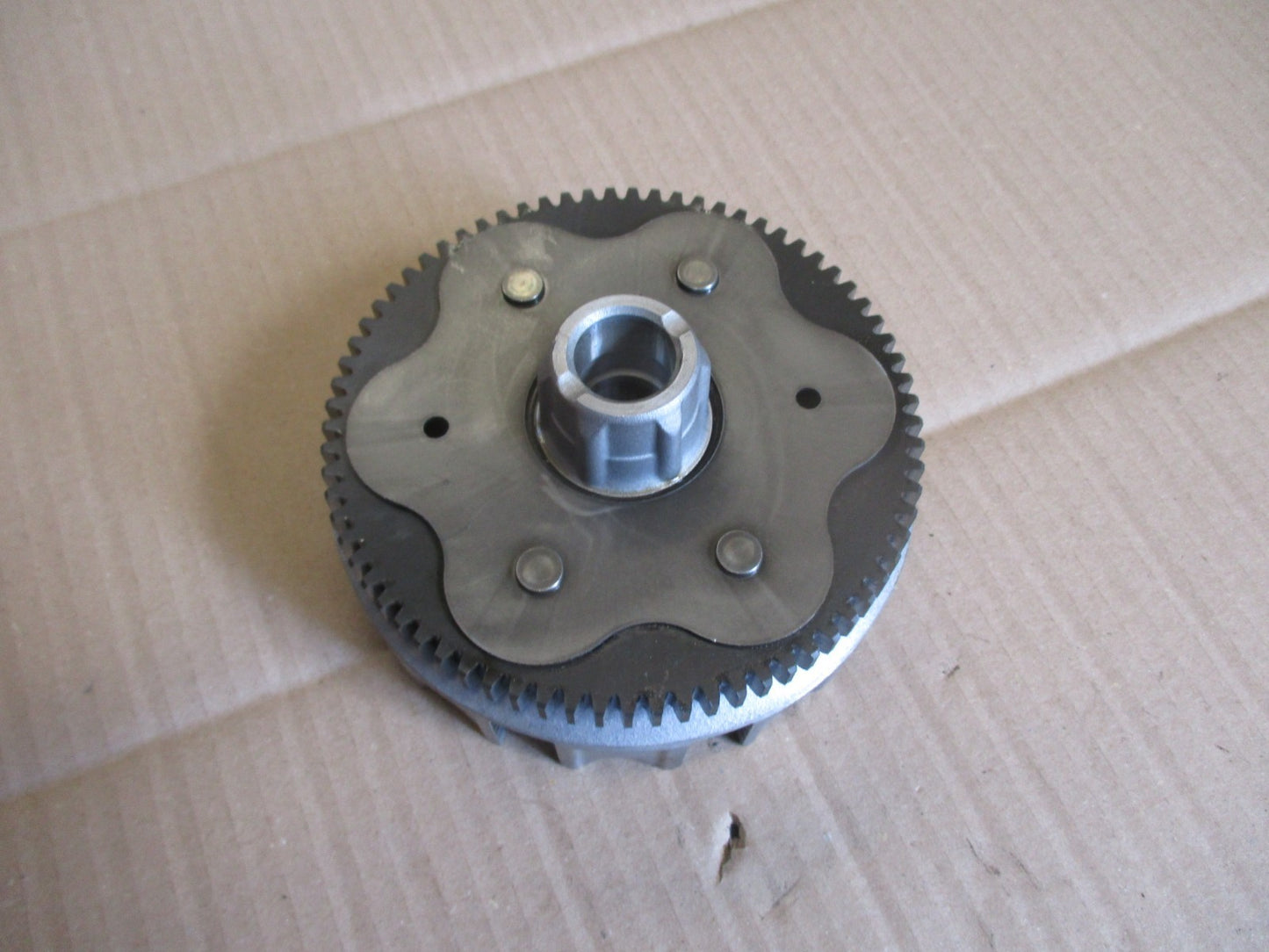 Cloche d'embrayage pour Yamaha 125 SR - 10F
