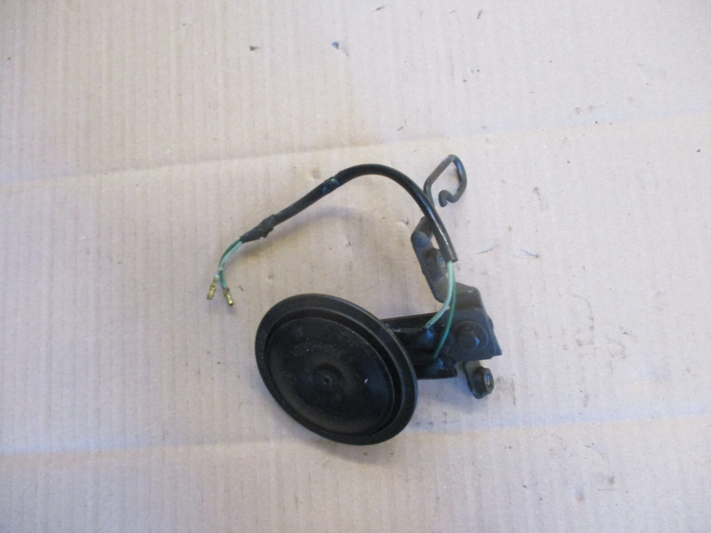 Klaxon + support + fils pour Honda 125 CM - JC05