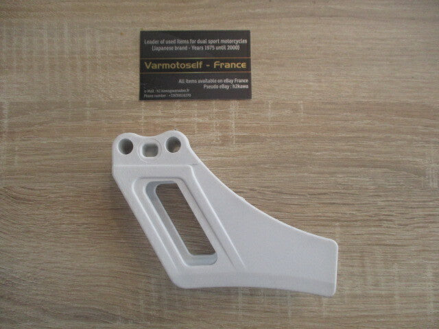 Guide chaîne NEUF pour Yamaha 200 DTR - 2YY
